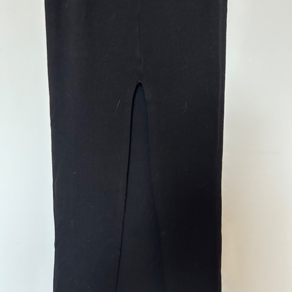 Black Knit Midi Skirt - Picture 4 of 4
